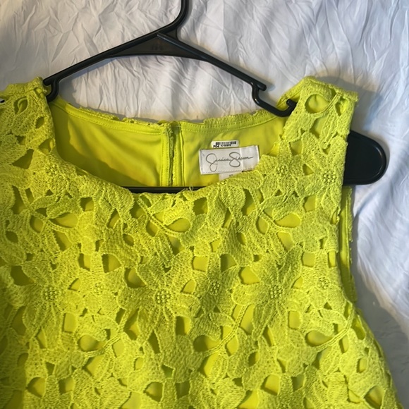 Jessica Simpson Women’s Neon Yellow/Green Dress - Picture 2 of 8